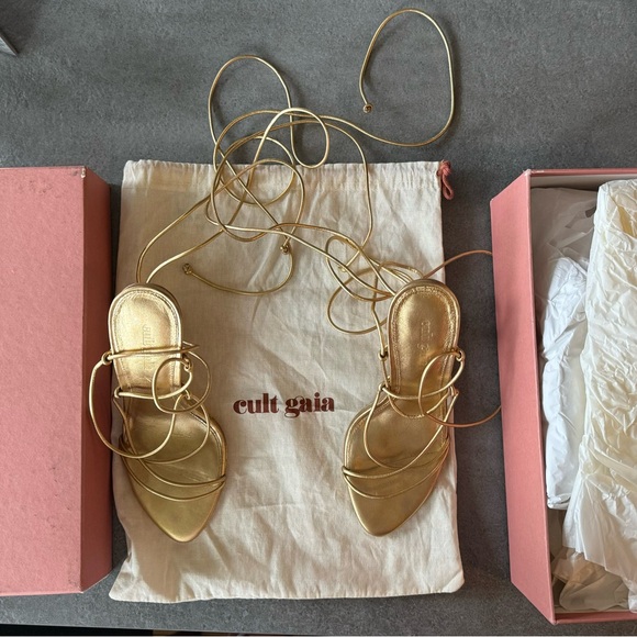 Cult Gaia Gold Sandal Size 6 Cleopatra - Picture 5 of 6